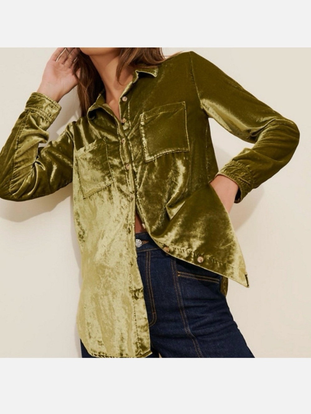 Anthropologie Pilcro Relaxed Velvet Long Sleeve Button down Shirt
Green Size S